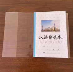 Műanyag könyvborító